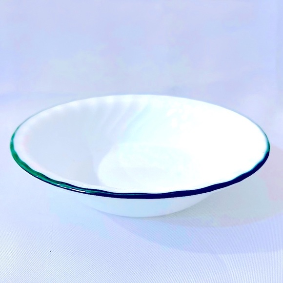 Set of 16 Corelle Callaway Ivy Dinner Set by Corning USA (16 pieces) - Picture 5 of 6